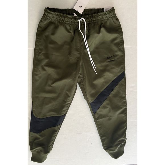 Nike DD6057 326 Men's Sz L Olive Sportswear Taper Leg Swoosh Jogger Pants $110 - Picture 1 of 8
